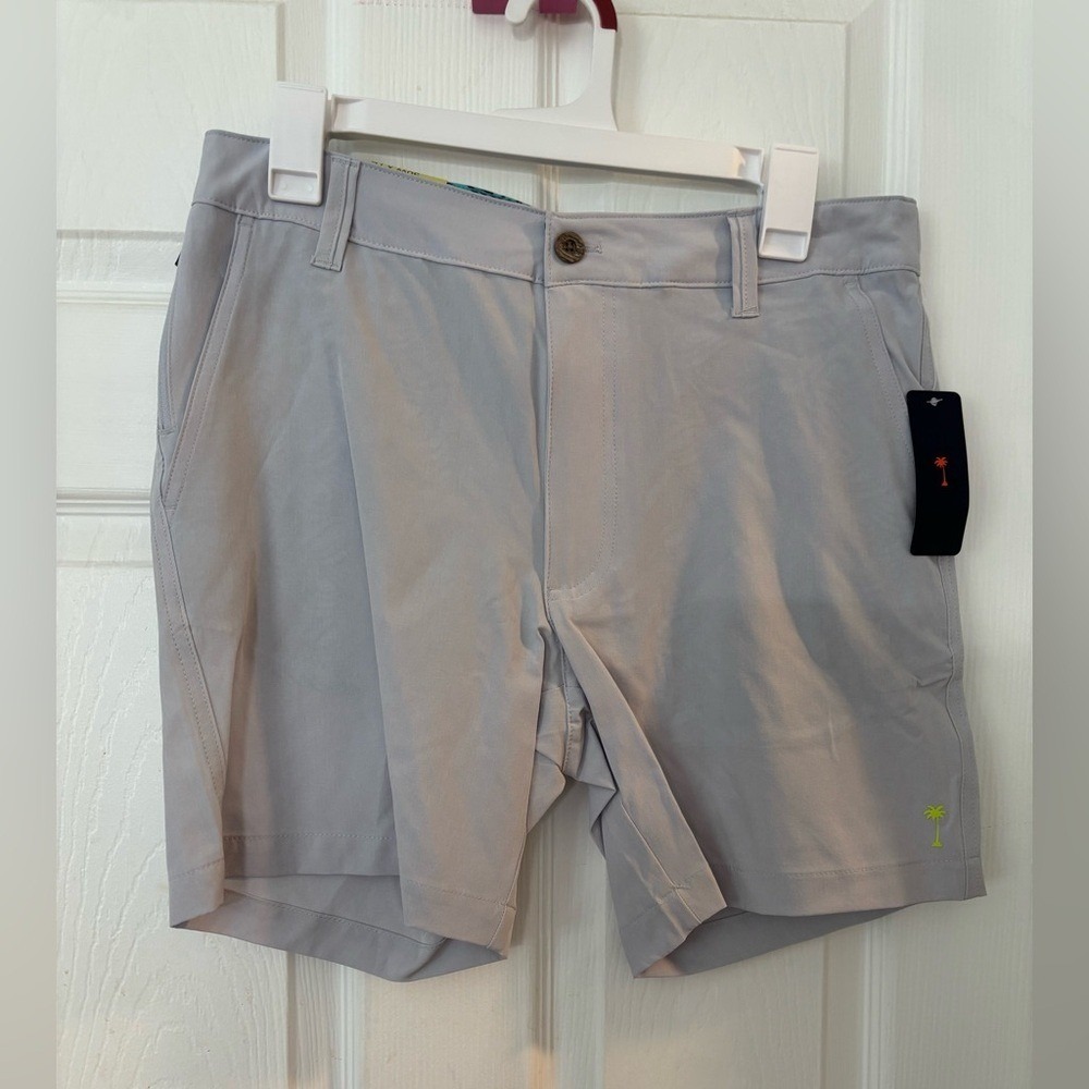 Margaritaville Men's Shorts Size 30 Grey Dawn 4-Way Stretch Quick Dry UPF 30 NWT